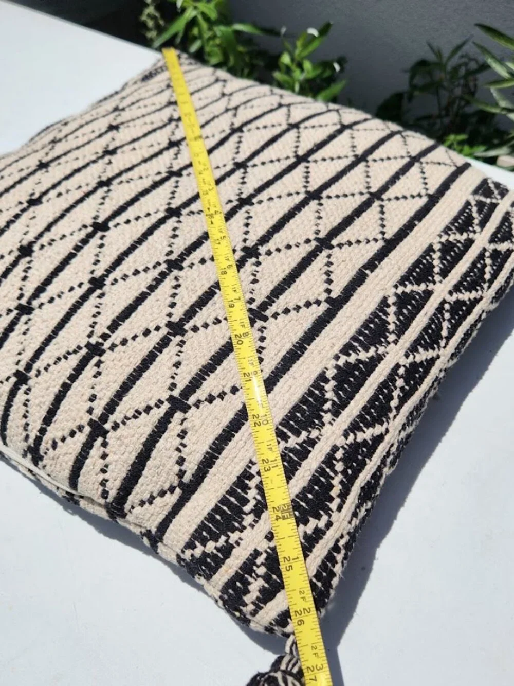 Hand Woven Geometric Accent Throw Pillow Creme Black Off White with Tassels 21